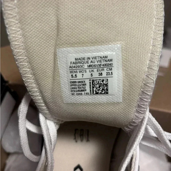 NWT Converse Run Star  Leather Hikers - Picture 7 of 7